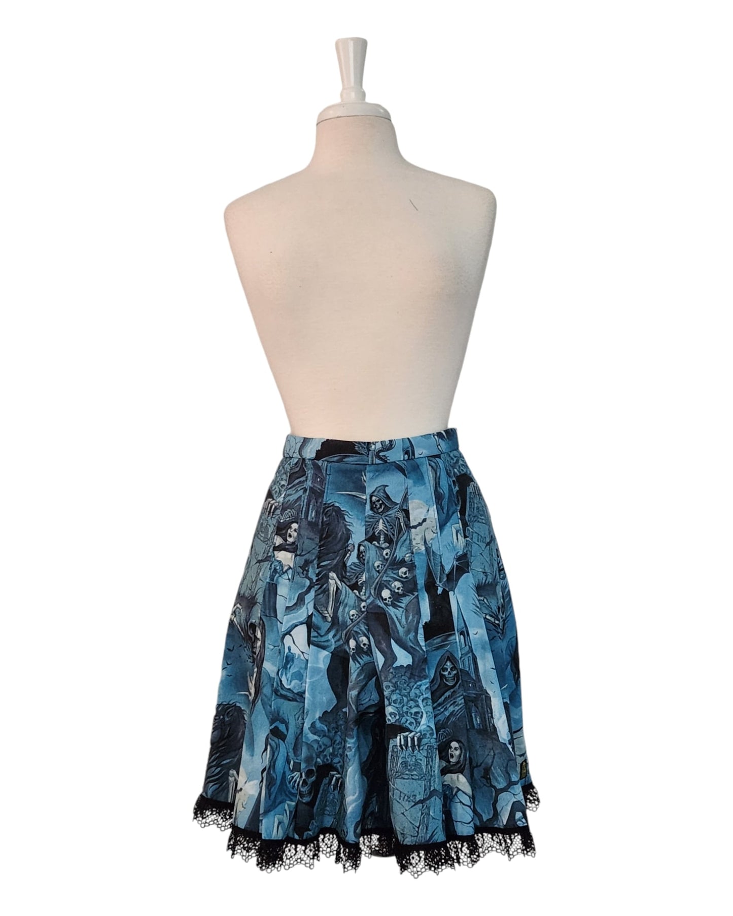 The Horseman's Witch - High Waisted Pleated Shorts