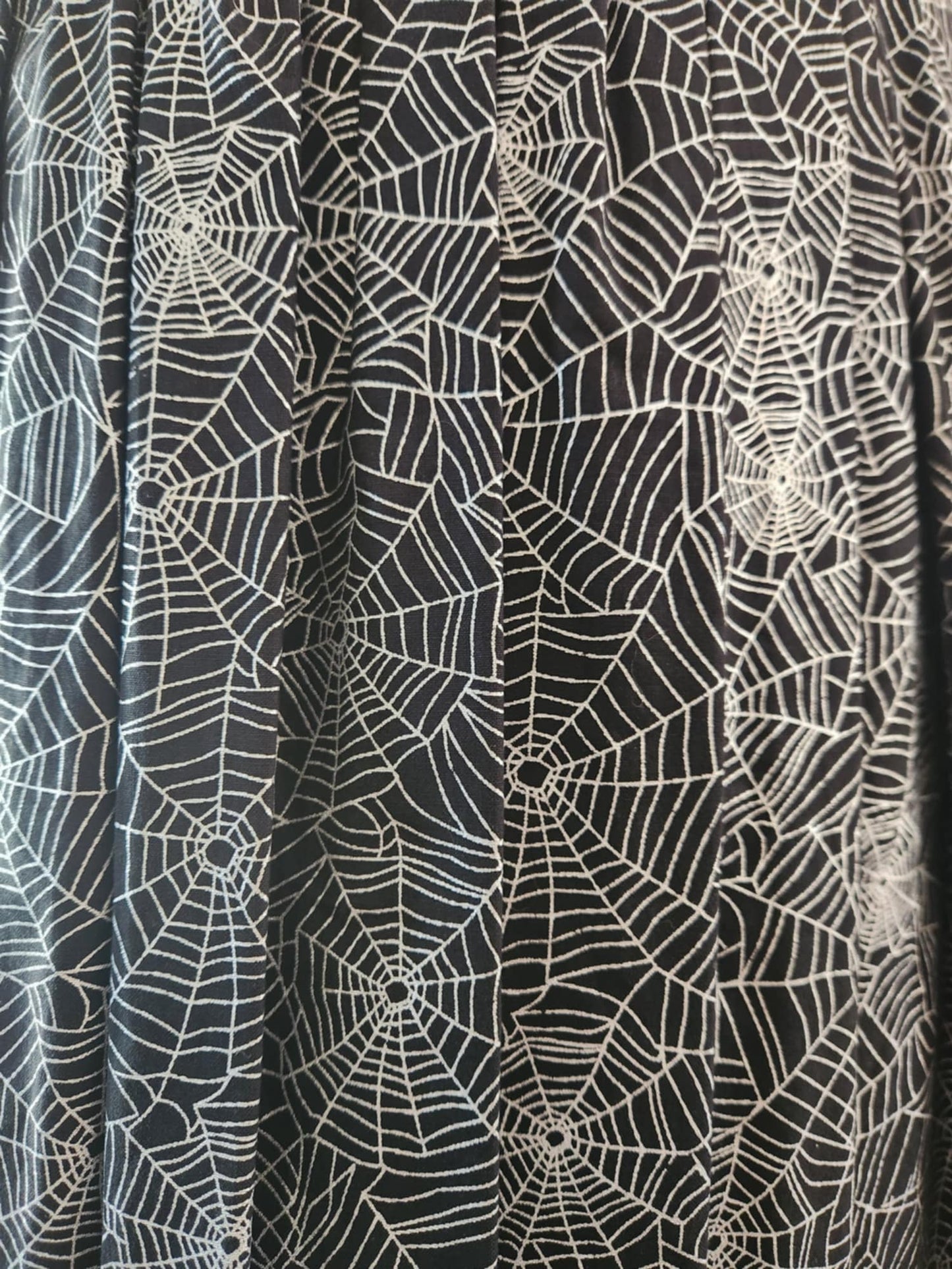 Silver Spider Webs - 24" Pleated Skirt With Pockets